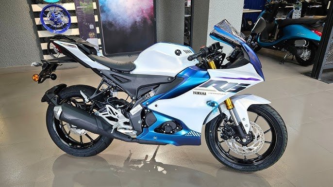 Yamaha R15